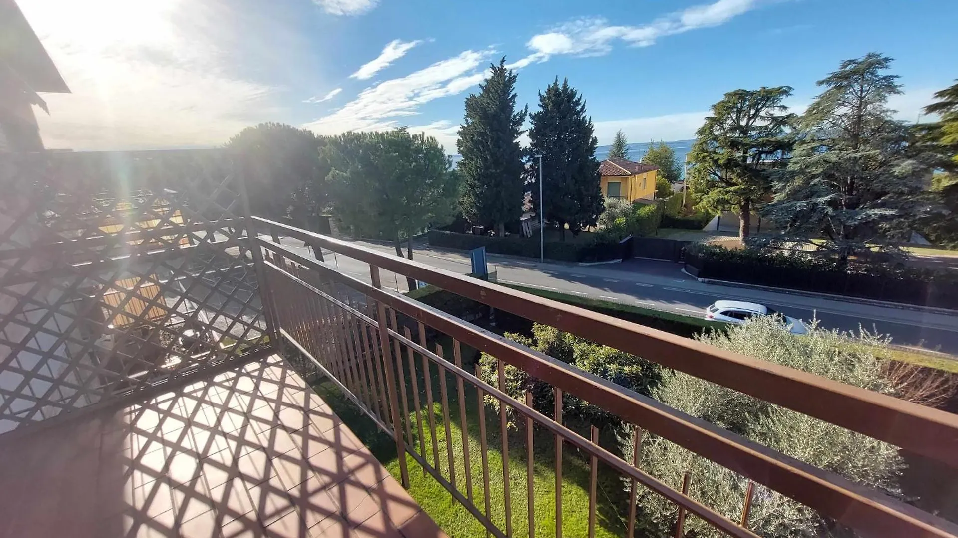 Dimora Gu -Terrazza, Vista Lago, 100M Da Spiaggia Bardolino